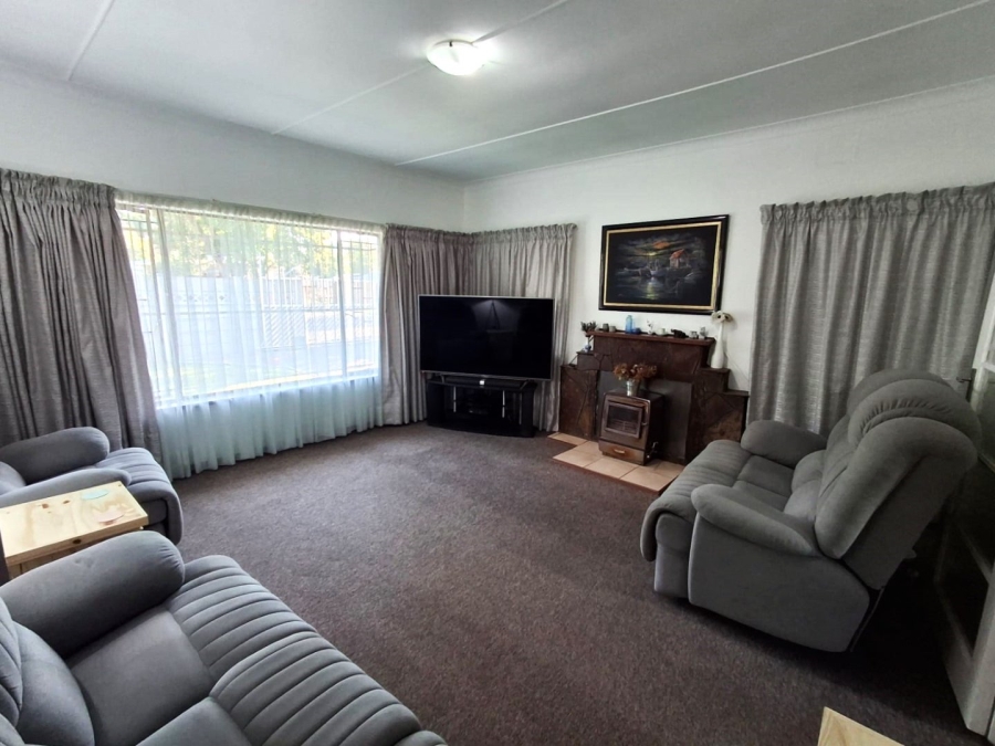 4 Bedroom Property for Sale in Sasolburg Ext 5 Free State